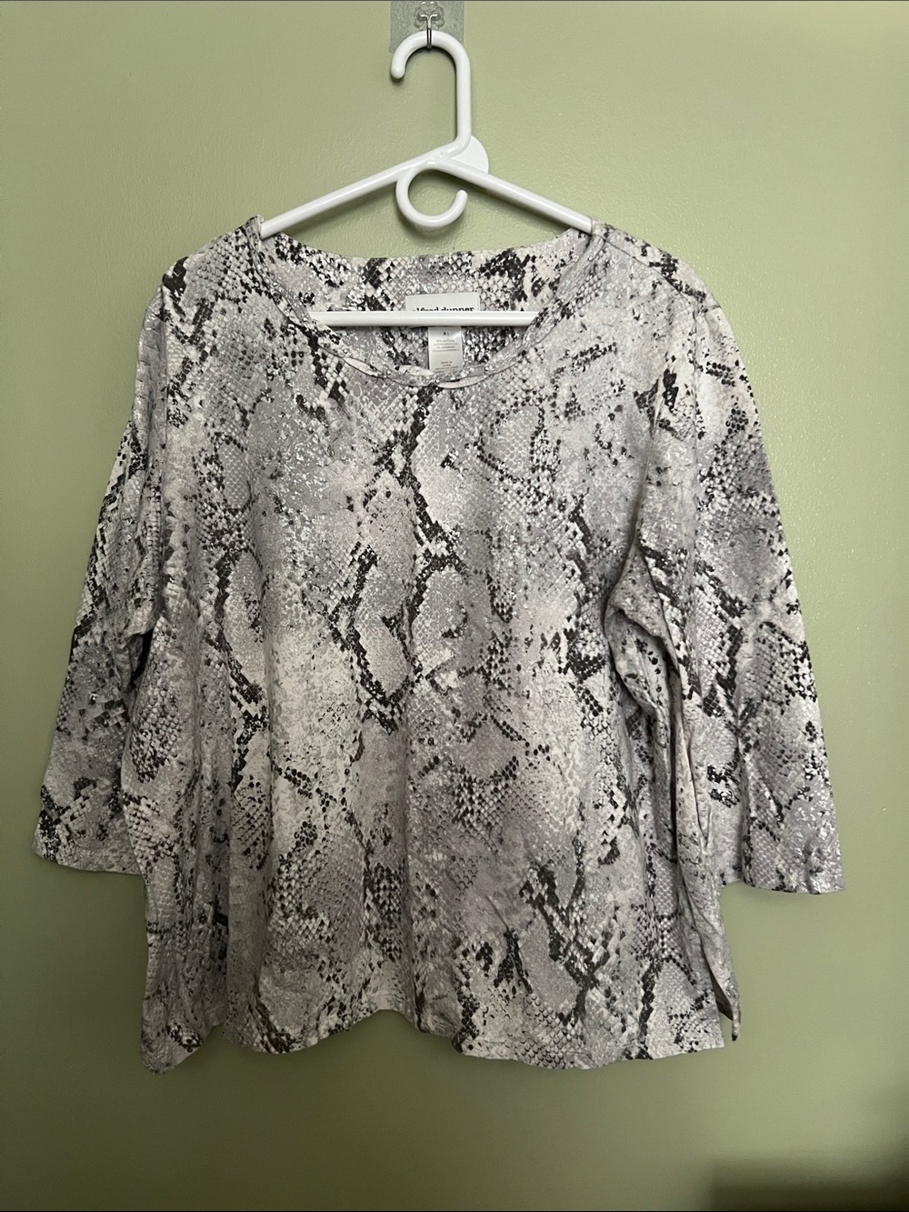 Alfred Dunner Gray Snake Print 3/4 Sleeve Top